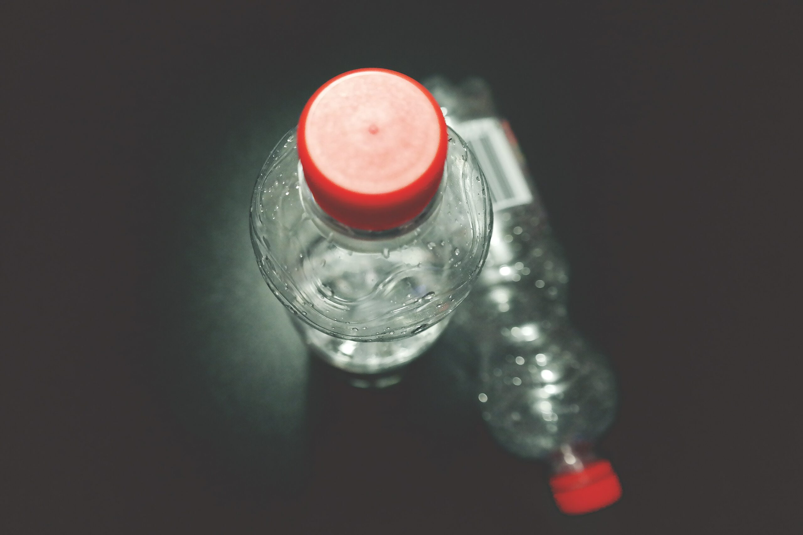 Botellas de plástico: tipos y reciclaje